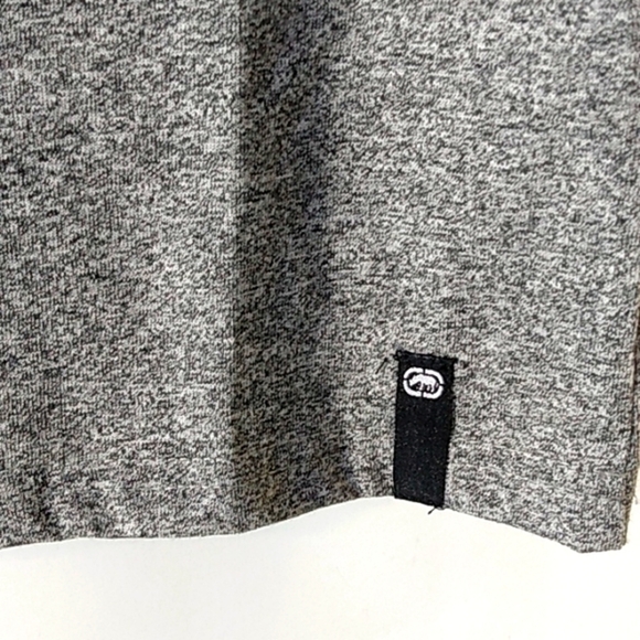 ECKO UNLTD GREY BLACK SLEEVELESS BASKETBALL WORKOUT JERSEY SIZE MEDIUM NWT - Picture 3 of 7